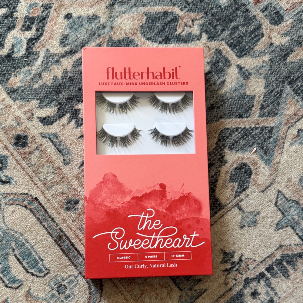 flutterhabit the sweetheart lash clusters